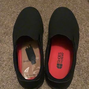 Slip Resistant Shoes